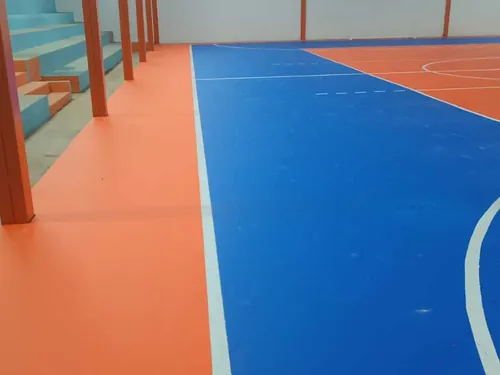 Quadra poliesportiva na Ginásio municipal, São José do Ouro, RS